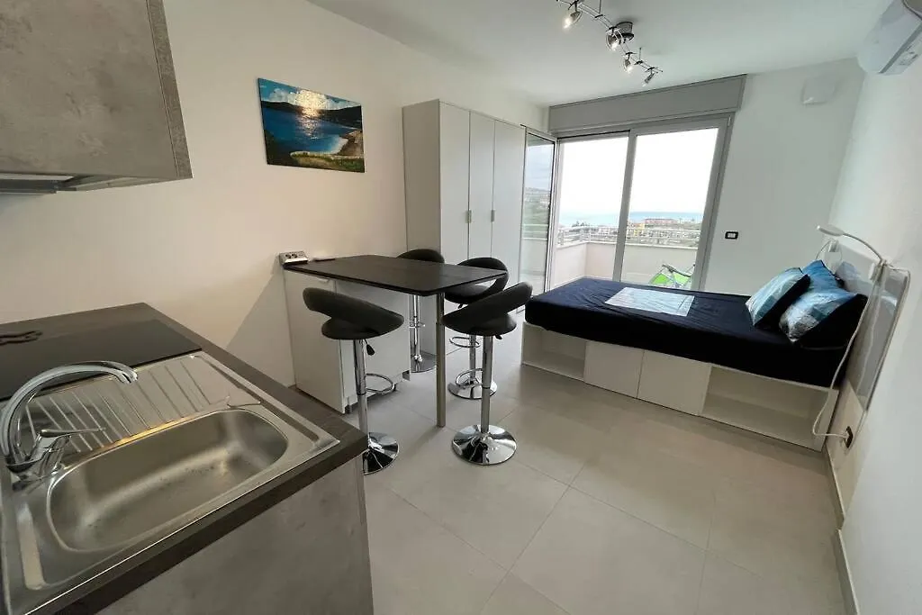 Suite D'Annunzio Mini Luxury Санремо Апартаменты
